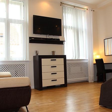 Leo Apartment Bratislava Eksteriør billede