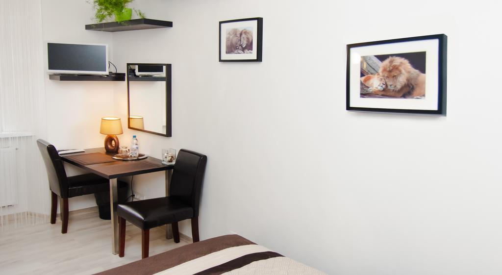 Leo Apartment Bratislava Eksteriør billede