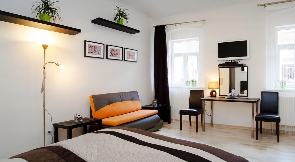 Leo Apartment Bratislava Eksteriør billede