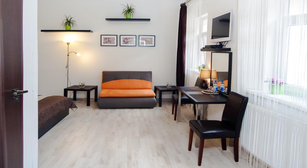 Leo Apartment Bratislava Eksteriør billede
