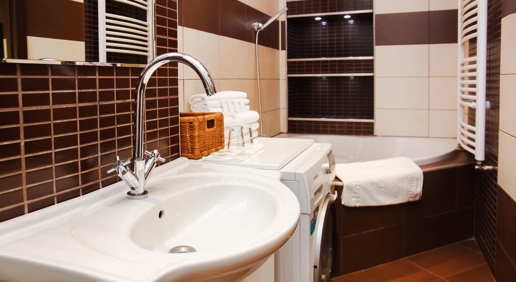 Leo Apartment Bratislava Eksteriør billede