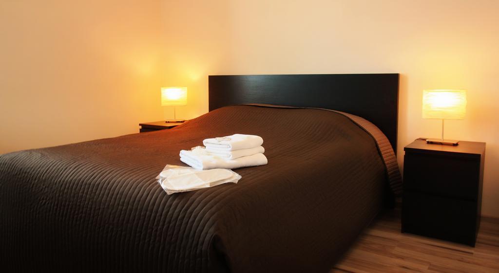 Leo Apartment Bratislava Eksteriør billede