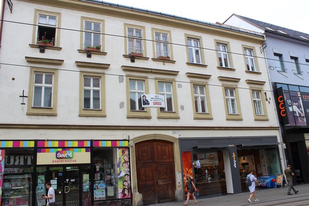 Leo Apartment Bratislava Eksteriør billede