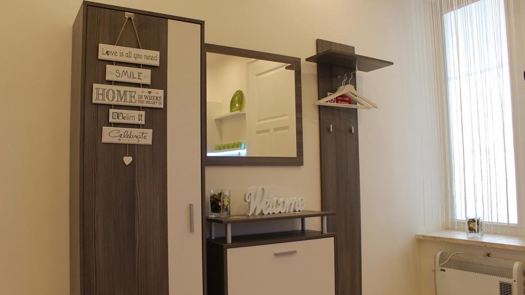 Leo Apartment Bratislava Eksteriør billede